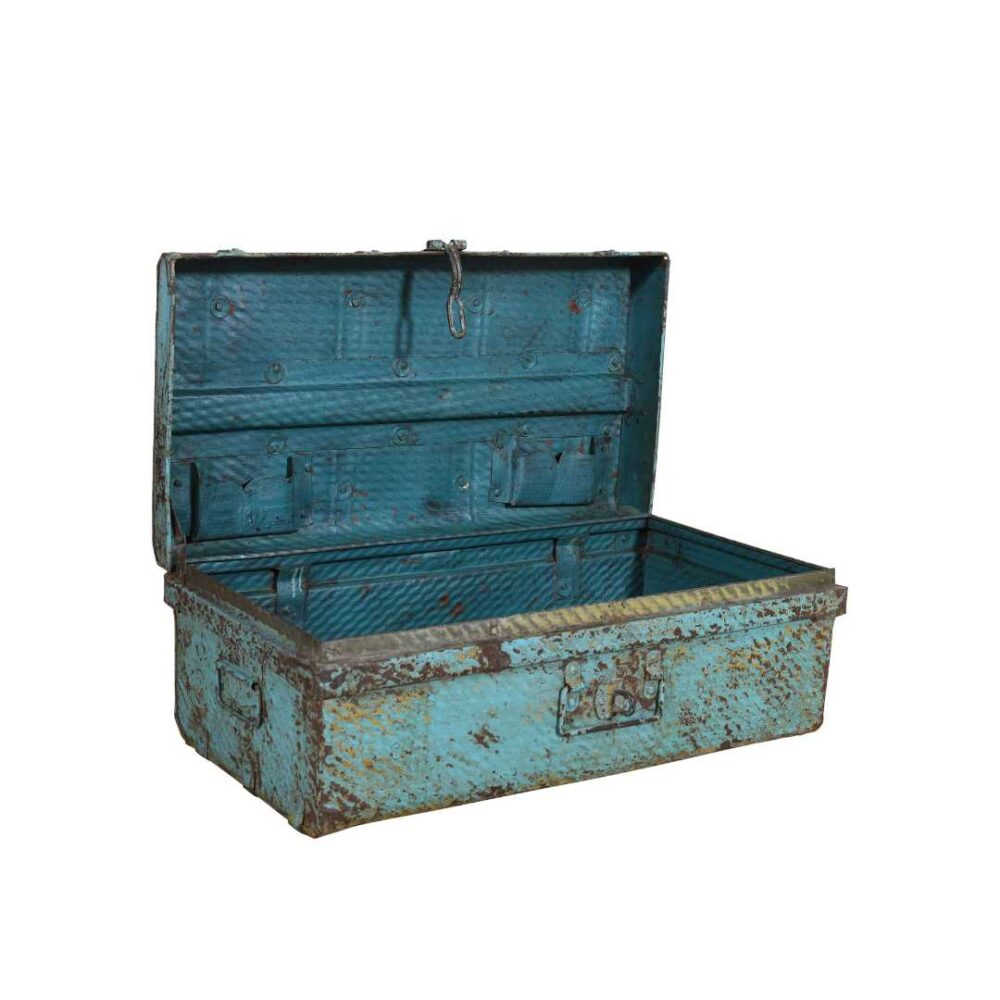 Vintage Indian Iron Train Travel Chest – Distressed Turquoise Blue Painted Coffee Table, c.1930 - Image 2