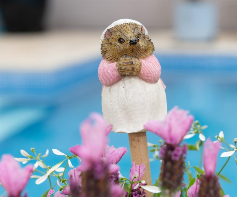 Beatrix Potter Mrs Tiggy-Winkle Cane or Stake Topper - Image 3