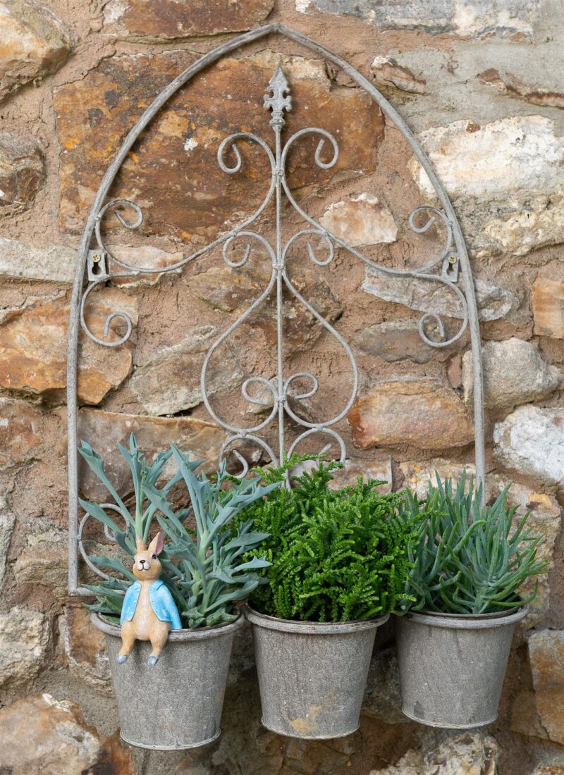 Beatrix Potter Peter Rabbit Sitting Plant Pot Hanger - Image 4