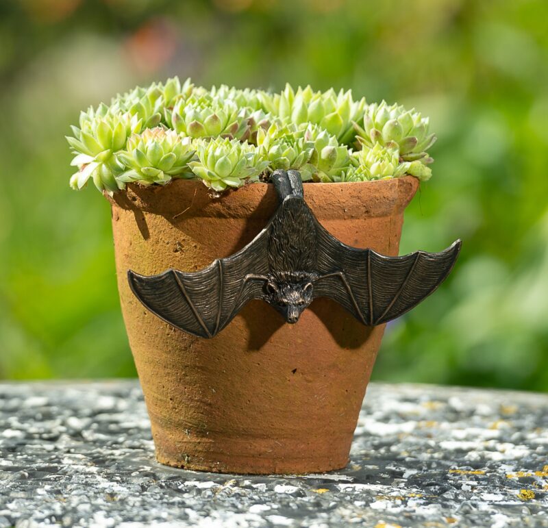 Antique Bronze Coloured Bat Pot Buddy Pot Hanger - Image 3