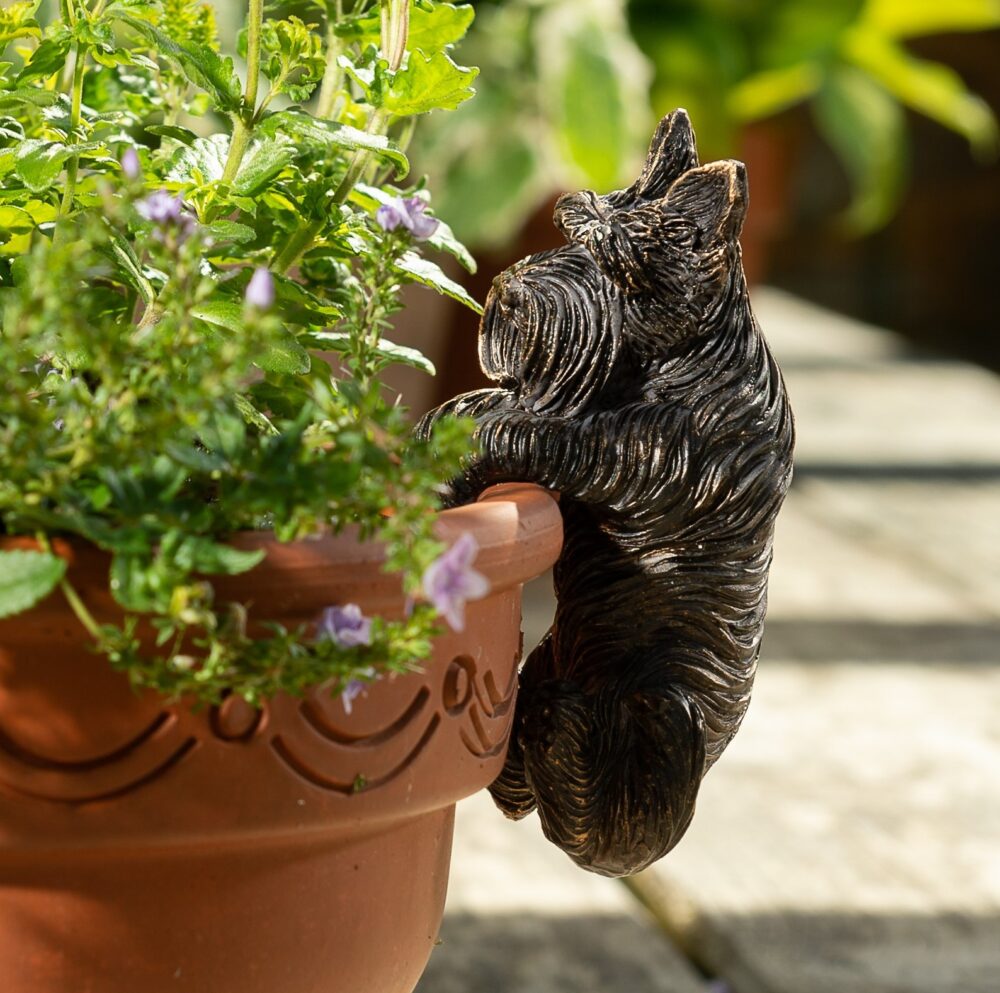 Antique Bronze Coloured Scottish Terrier Pot Buddy Pot Hanger - Image 5