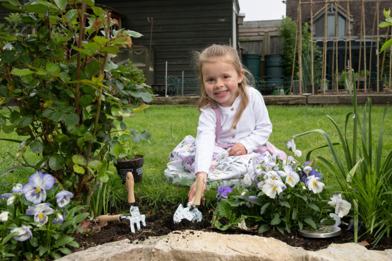 Childs garden tool set