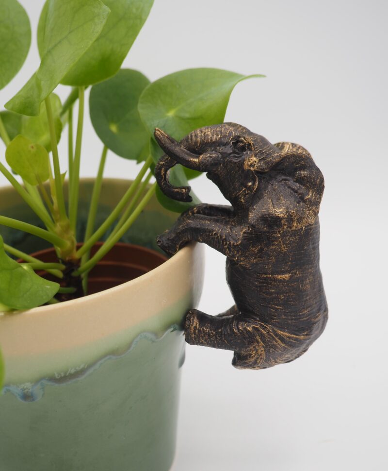 Elephant Pot Buddies Plant Pot Hanger - Image 9