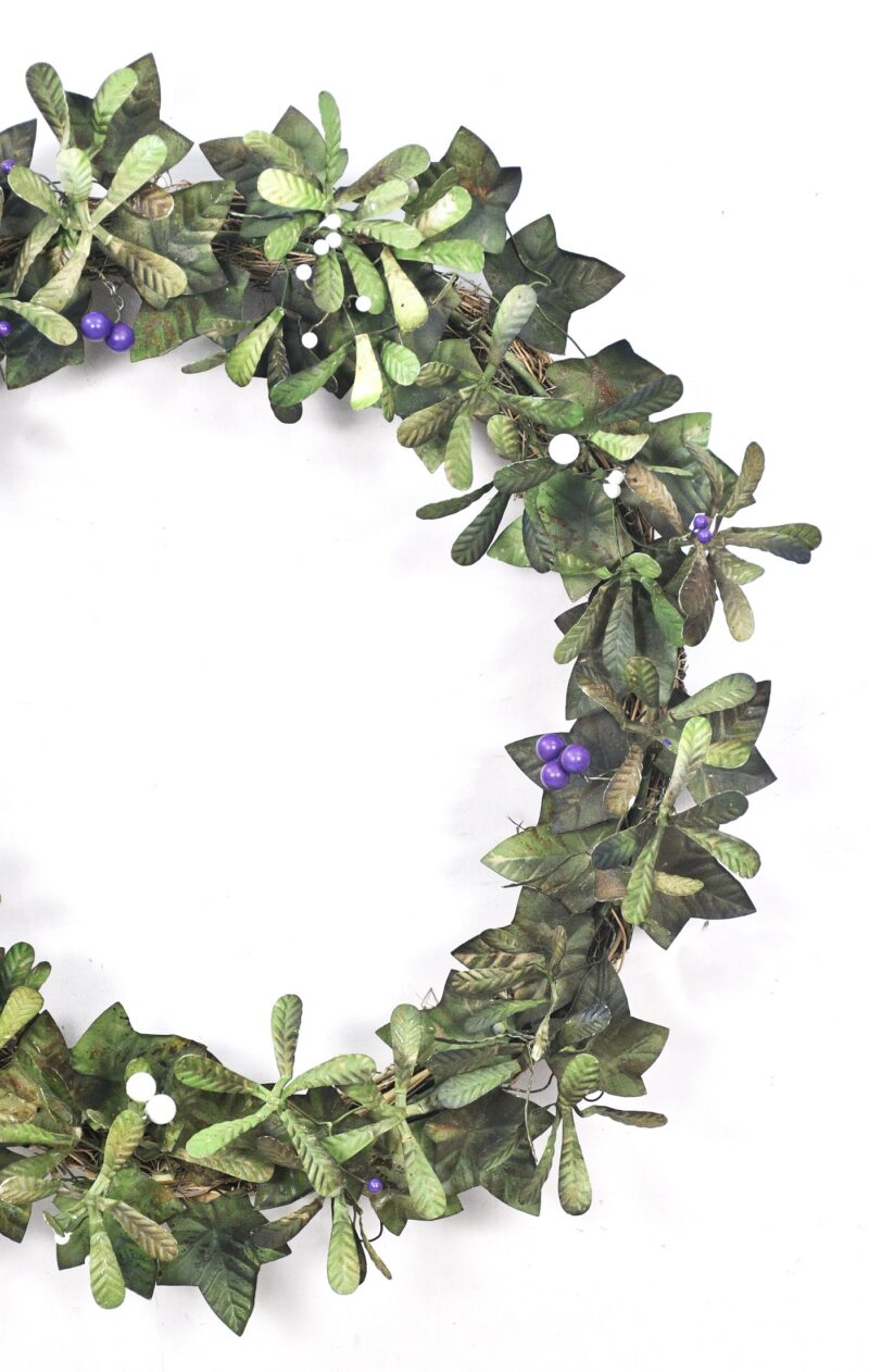 Christmas Artisan Fairtrade Metal Mistletoe Wreath Door Decoration - Image 4