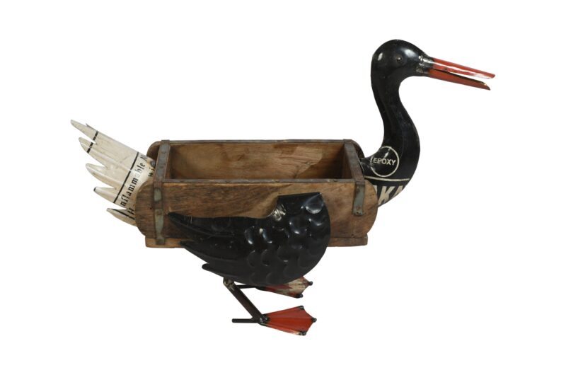 Indian Artisan Made Recycled Iron Duck Bird Brick Mold Planter Garden Decoration Figure - Image 2