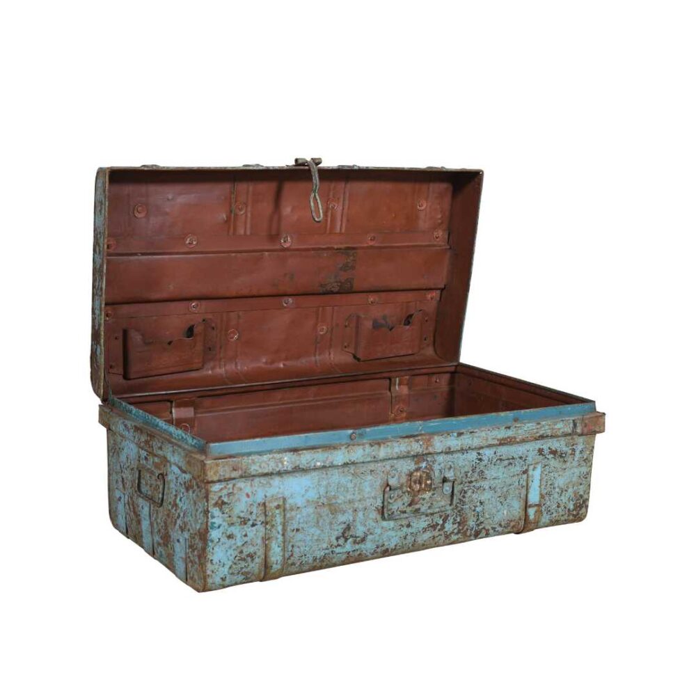 Vintage Indian Iron Train Travel Chest – Distressed Sky Blue & Rust Painted Coffee Table, c.1930 - Image 3