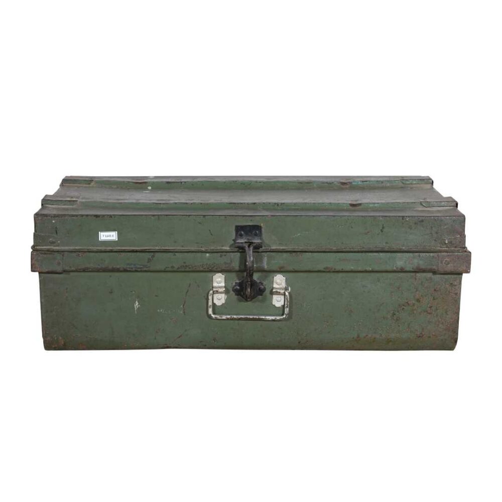 Vintage Olive Green Indian Iron Train Travel Case Chest Coffee Table – c.1930 - Image 3
