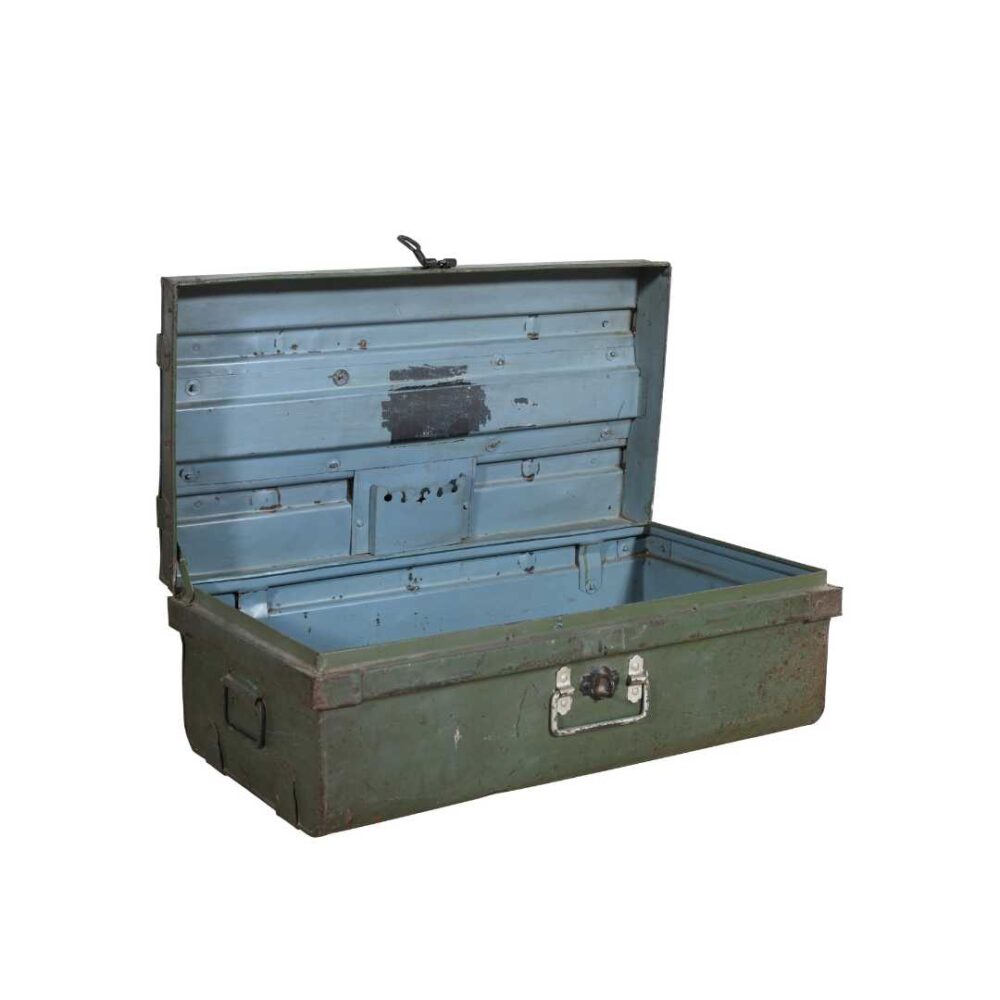 Vintage Olive Green Indian Iron Train Travel Case Chest Coffee Table – c.1930 - Image 2
