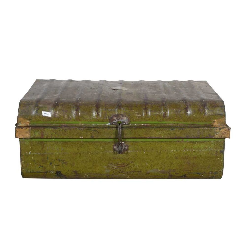 Vintage Olive Green Indian Iron Train Travel Case Chest Coffee Table – c.1930 - Image 3