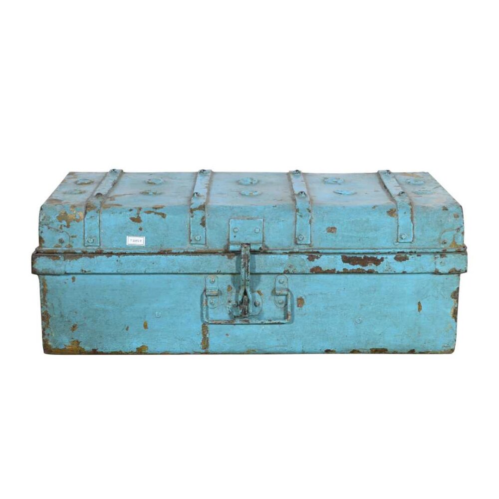 Vintage Turquoise Blue Indian Iron Train Travel Case Chest Coffee Table – c.1930 - Image 3