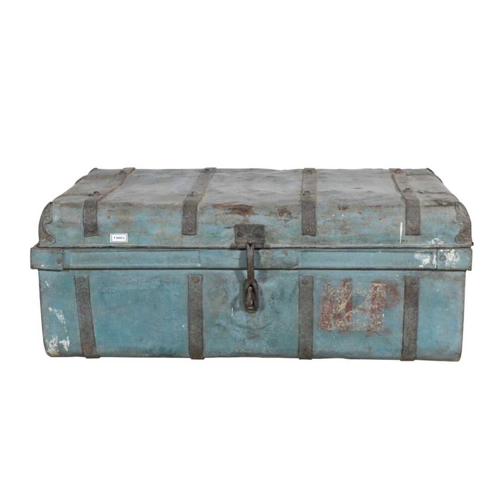 Vintage Slate Blue Indian Iron Train Travel Case Chest Coffee Table – c.1930 - Image 3