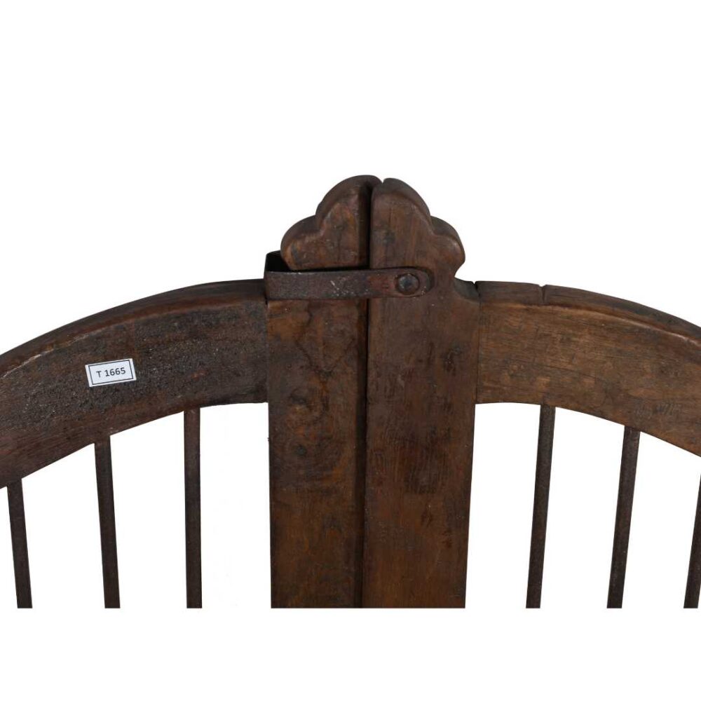 Antique Rich Walnut Brown Indian Teak Dog Gates Garden Gate Pair (c.1880–1900) - Image 2